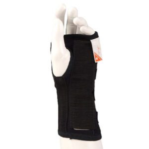 Фиксатор запястья правосторонний Fosta F3102