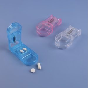 Таблетница 1-секционная с таблеторезкой