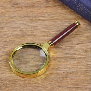 Лупа классическая в золотой оправе 6х, d=7 см