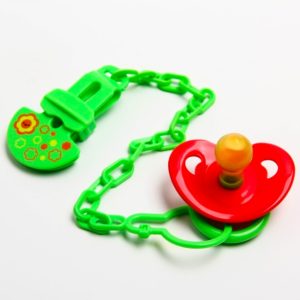 Соска-пустышка латексная с прищепкой "Будь здоров"