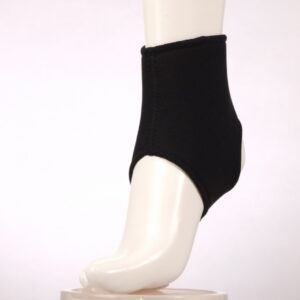 Фиксатор голеностопа неопреновый