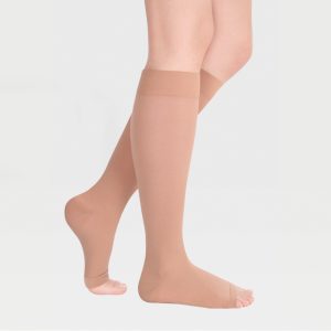 Гольфы компрессионные с силиконовой резинкой Luomma Idealista ID-230 Long, 2 класс