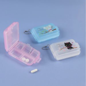 Таблетница 7-секционная на цепочке 261932