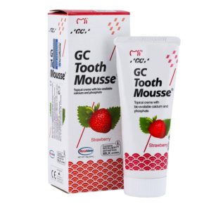 Зубной гель GC Tooth Mousse клубника