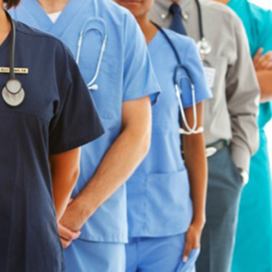 Медицинская одежда и белье